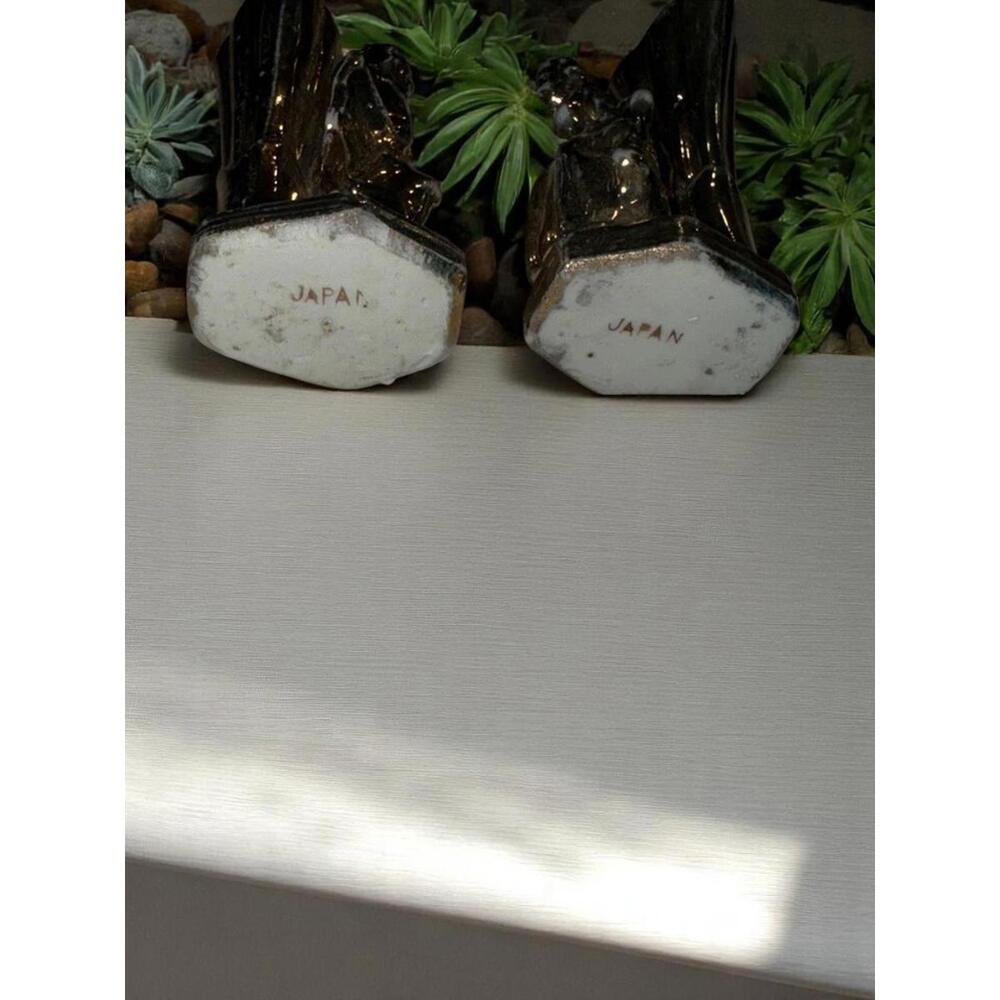2 Miniature Porcelain Bud Vases Gold Color with a French Couple 2.5" Japan - Picture 7 of 8